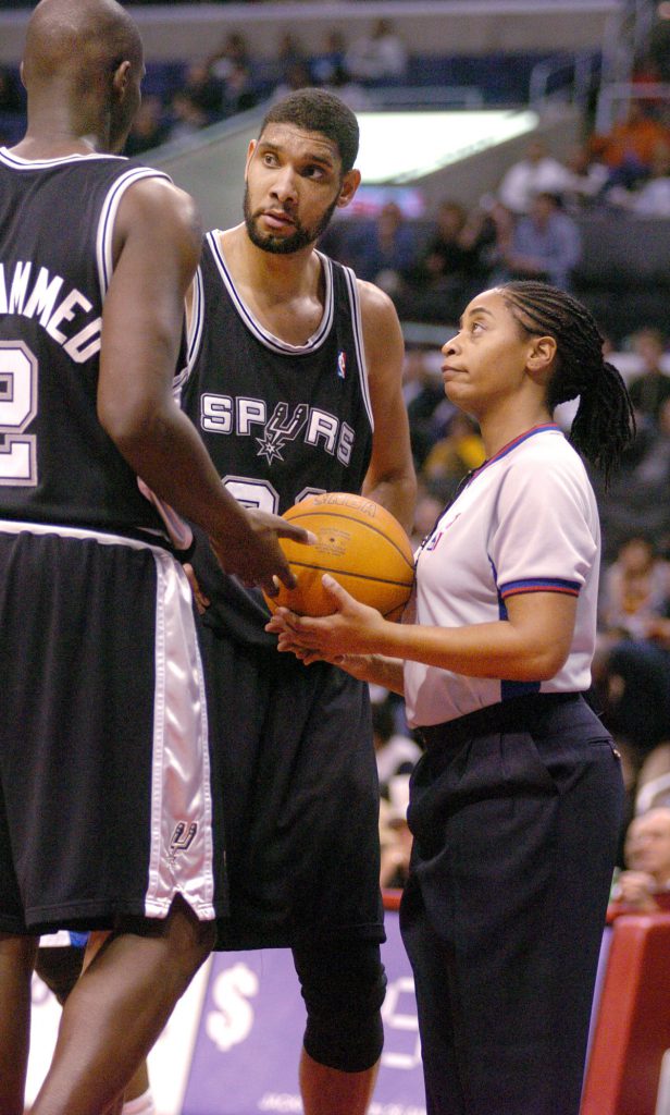 Violet Palmer refereeing Spurs basketball game